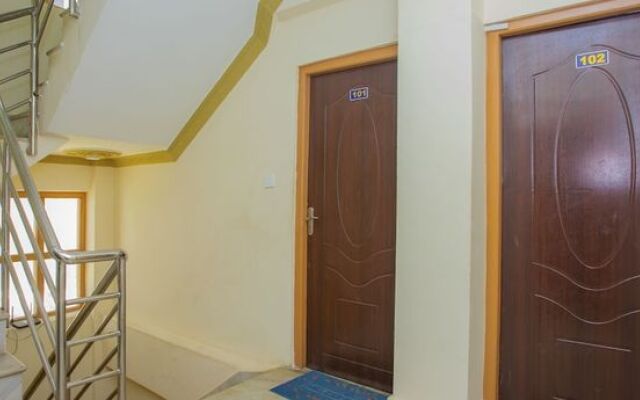 Oyo 414 Hotel Om