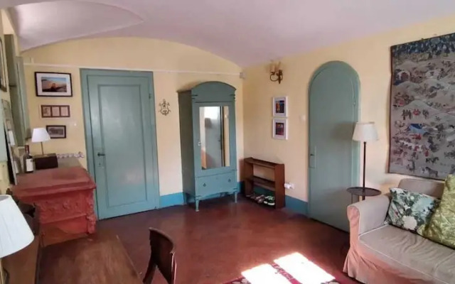 Charming 8-bed Villa in Certaldo