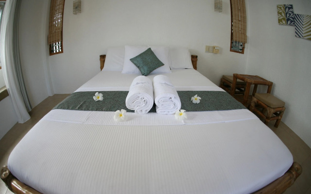 Elysia Beach Resort