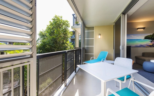 Footsteps to the Heart of Noosa and a View!