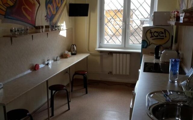 Хостел Хабаровск B&B на Станционной 