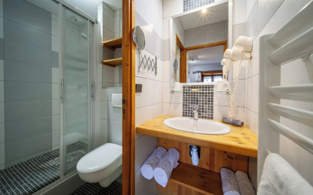 Auberge des Montauds - Hôtel & Restaurant