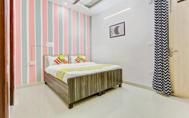 OYO Home 28827 Design Studio Huda City Center