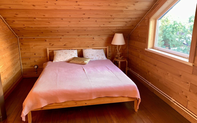 Гостевой комплекс HolidayThree (Холидей Три)