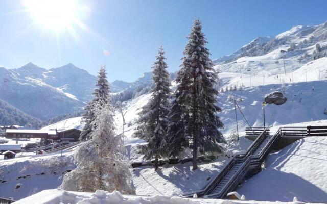 Appartement Méribel, 2 pièces, 5 personnes - FR-1-182-5