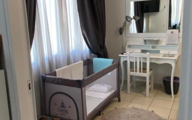 Gianna’s apartment central Aigio Cozy and Shining