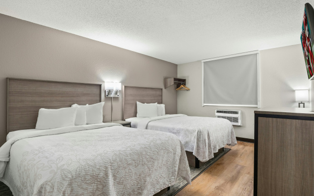 Super 8 By Wyndham Belleville