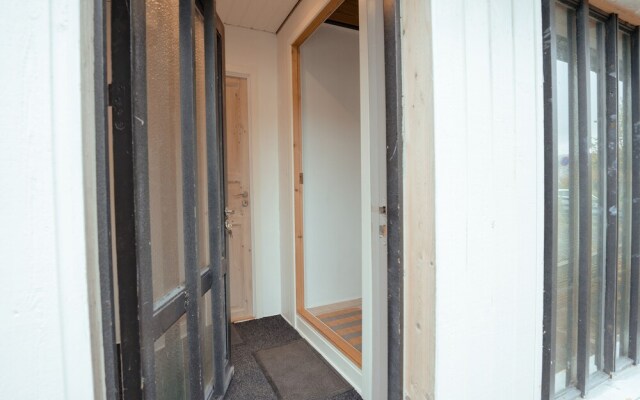 Sea View Apt / Central / Spacious / Free Parking