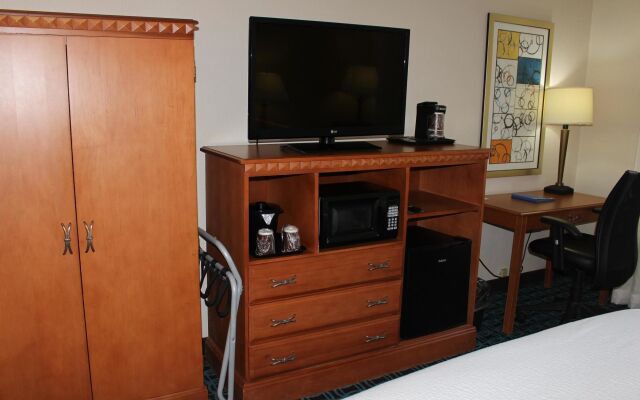 Fairfield Inn & Suites by Marriott Kansas City Liberty