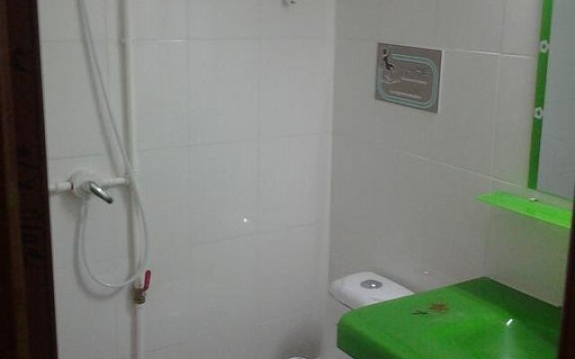 Huashan Hua Yi International Youth Hostel