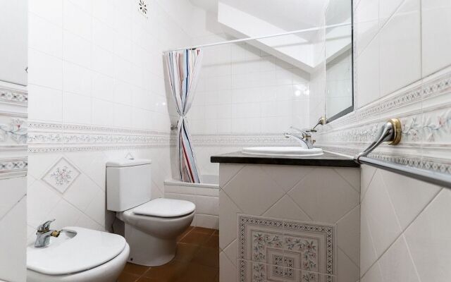 Guincho Garden Villa II by Homing