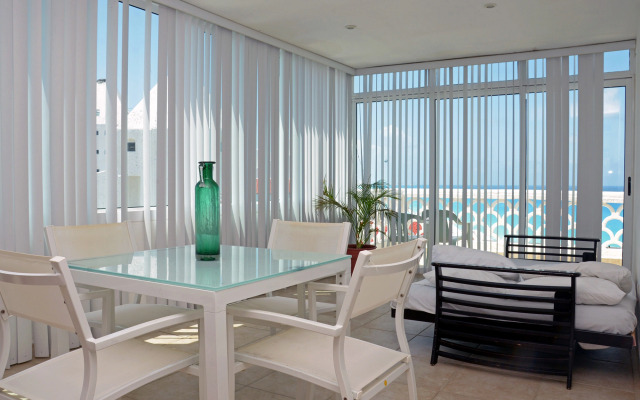 Bsea Cancun Plaza Hotel