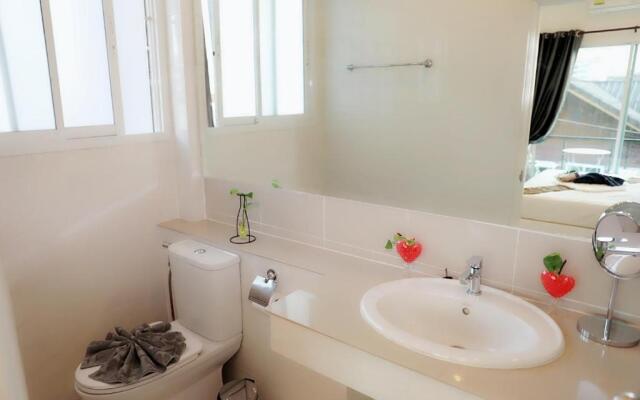 close Maya nimman 5bedroom villa
