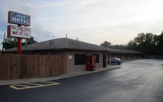 Star Motel