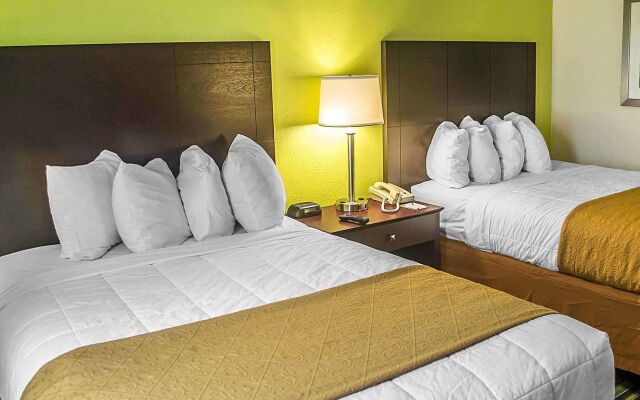 Cedar Stables Inn and Suites