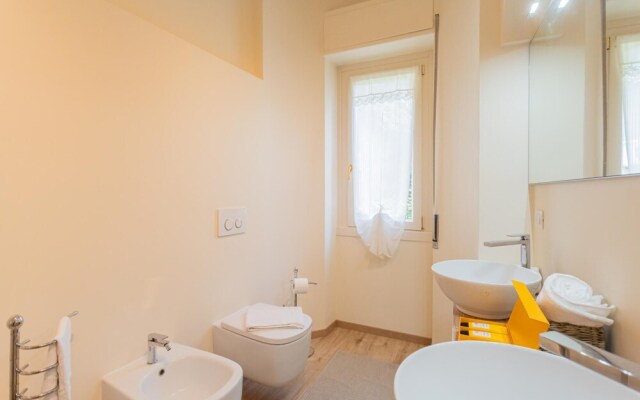 Sala Comacina Villas