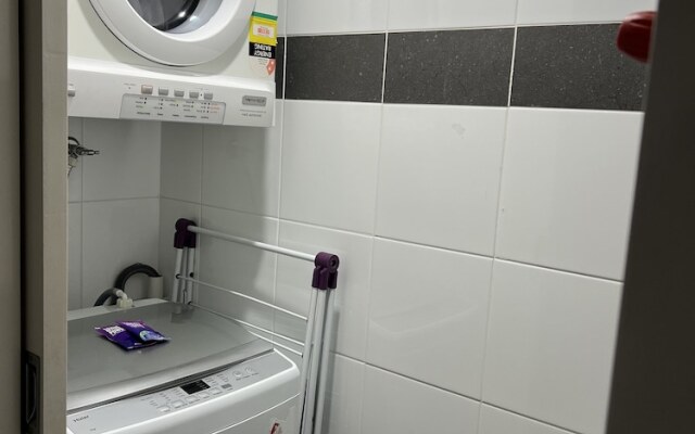 Astra Apartments Miller Street