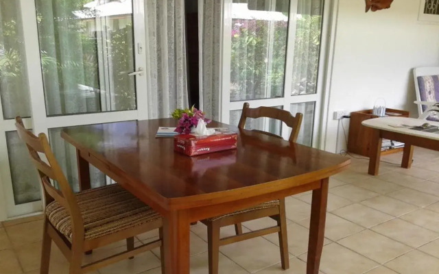 Le Relax St. Joseph Guest House