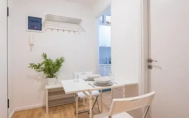 Beautiful & Cozy Apartment In The Heart Of Athens