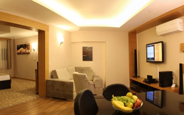 Grand Zeybek Hotel