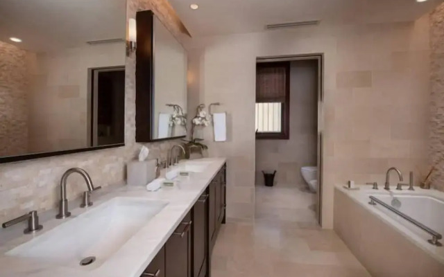 Platinum Vail Solaris 3 Bedroom Vacation Rental Set at the Base of the Mountain Just Steps From the Gondola