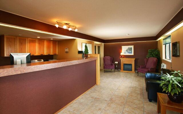 Coast Courtenay Hotel