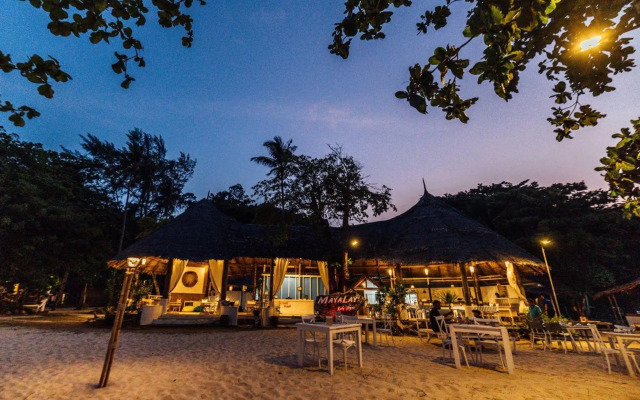 Mayalay Resort-Green Hotel