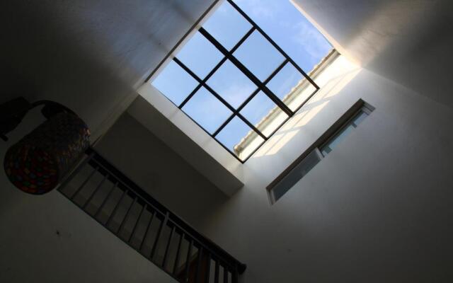 Kuan Min Home