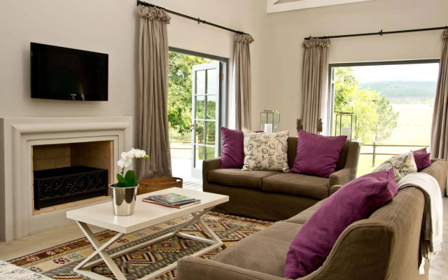 Country House at Kay & Monty