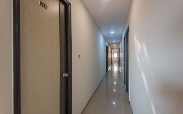 OYO 7892 Hotel Minerva Residency