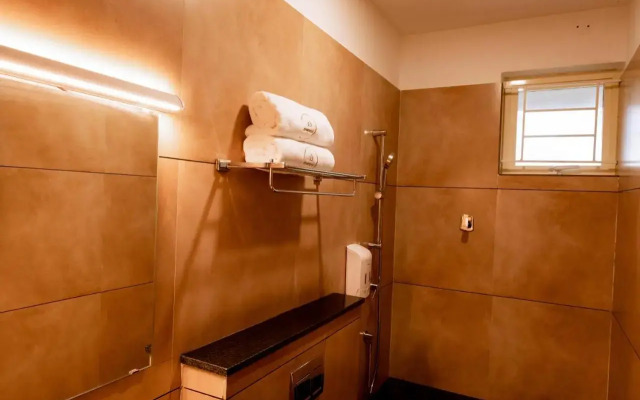 Dreamotel Luxury Suits And Rooms