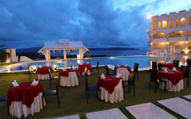 Boracay Grand Vista Resort & Spa