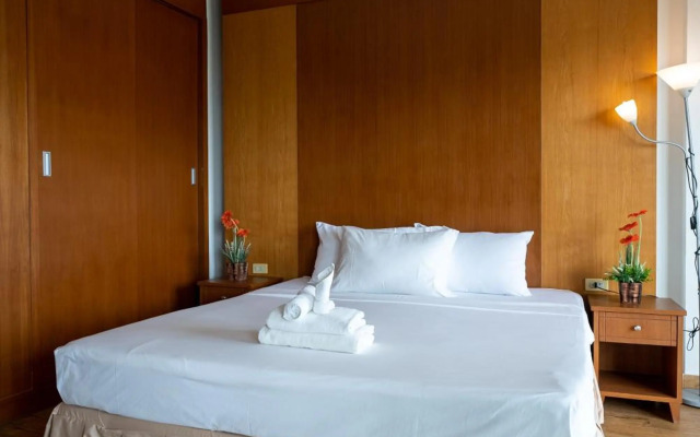 Vtsix Condo Rentals at View Talay 6 Pattaya