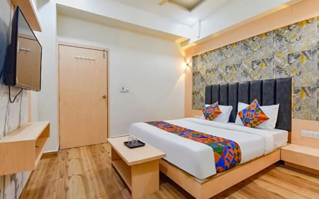 Fabhotel Symphony Grand