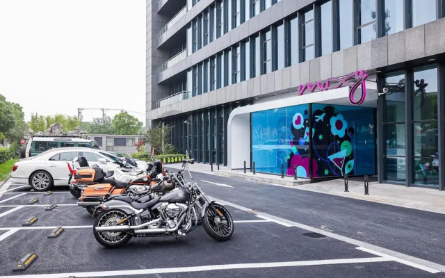 Moxy Shanghai Hongqiao NECC