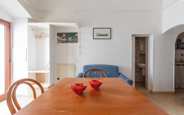 4098 Alcova Barone by Barbarhouse