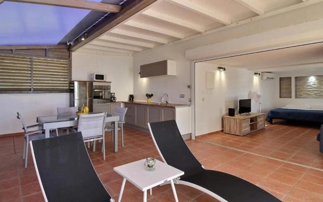 Appartement THOMANA , jacuzzi privé, plage à 200 m