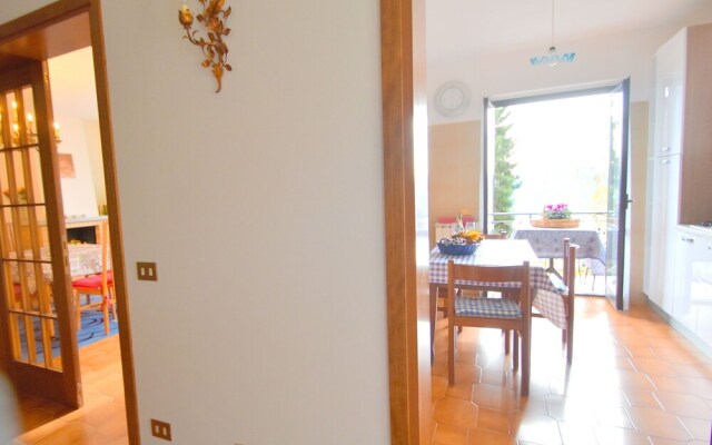 Modern Apartment near Ski Area in Traego Viggiona