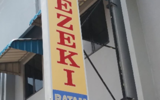 Hotel Rezeki Batam