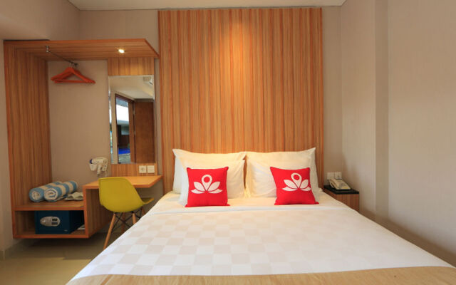 ZEN Premium Ubud Raya Andong 2