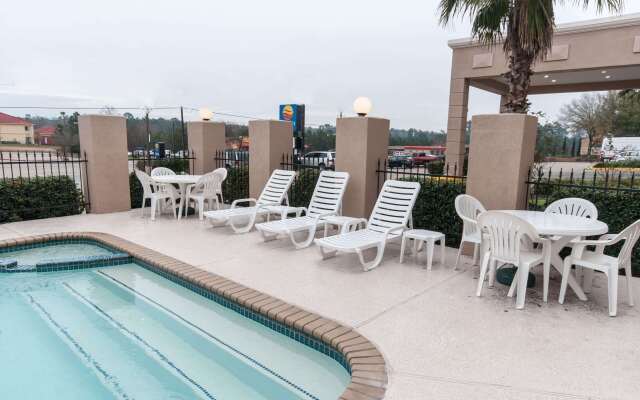 Comfort Inn North Conroe