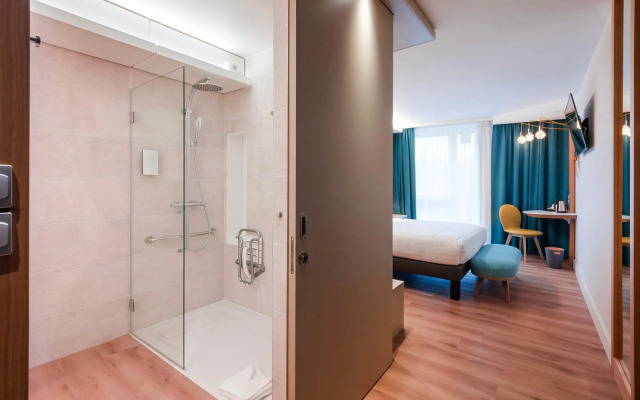 voco Strasbourg Centre The Garden by IHG