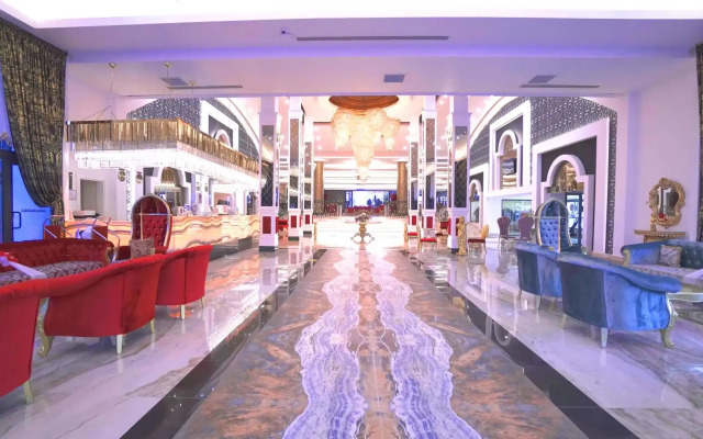 Dream World Palace
