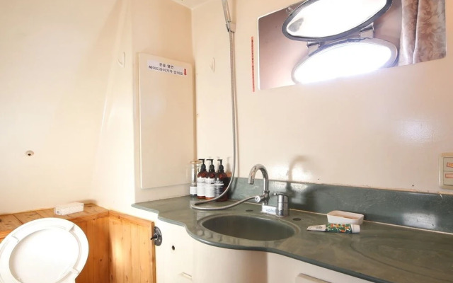 Marine City Yacht Club Stay