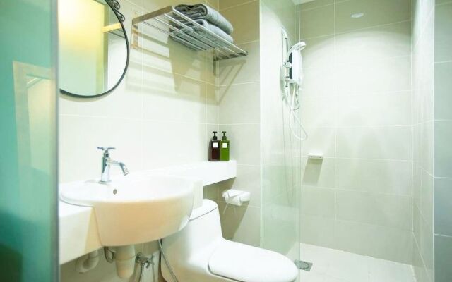 Kl101 Service Suite at the Scott Garden