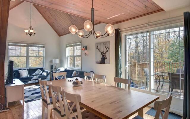 Instant Suites Luxury 3 BR Cabin with Breathtaking Views