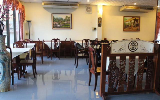 Thavixay Hotel