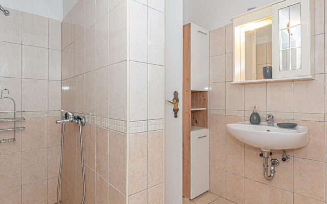 Awesome Apartment in Primosten With Wifi and 1 Bedrooms