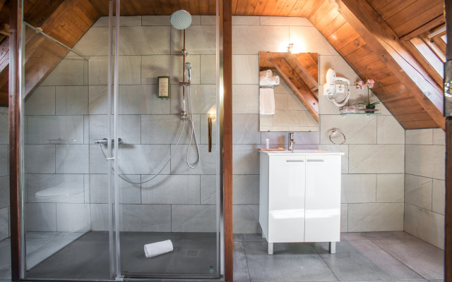 Hotel SNO Mont Romies