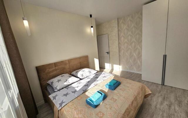 Fan House (Фан Хаус) на улице Заслонова